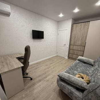 Сдается Многокомнатная квартира, 75 м²