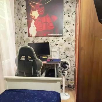 Продается Многокомнатная квартира, 50 м²