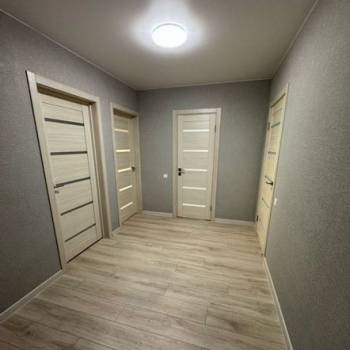 Сдается Многокомнатная квартира, 80 м²
