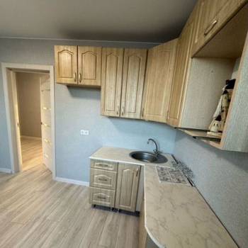 Сдается Многокомнатная квартира, 80 м²
