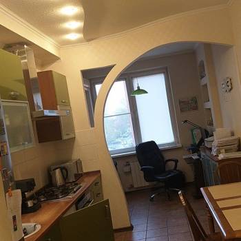 Продается 1-комнатная квартира, 43 м²