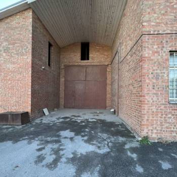 Сдается Нежилое помещение, 700 м²