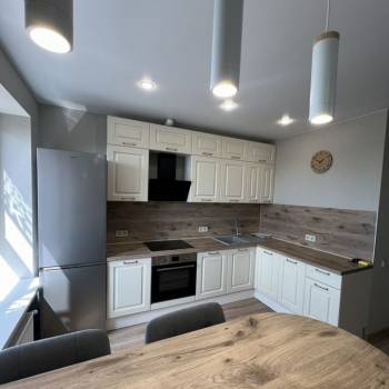 Продается 1-комнатная квартира, 40 м²