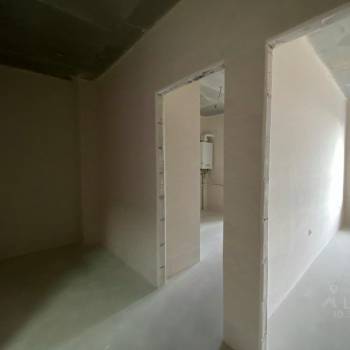 Продается 1-комнатная квартира, 32 м²