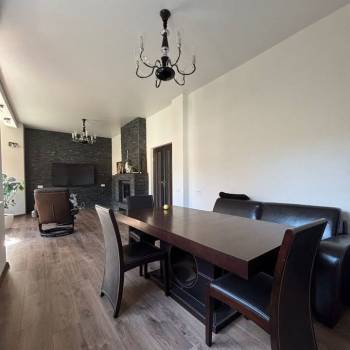 Сдается Дом, 270 м²