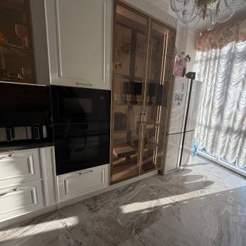Продается 3-х комнатная квартира, 97 м²