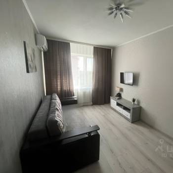 Сдается 1-комнатная квартира, 35 м²