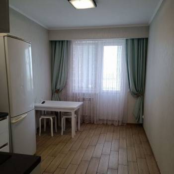 Сдается 1-комнатная квартира, 45 м²