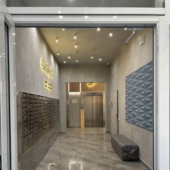 Продается 1-комнатная квартира, 40,6 м²