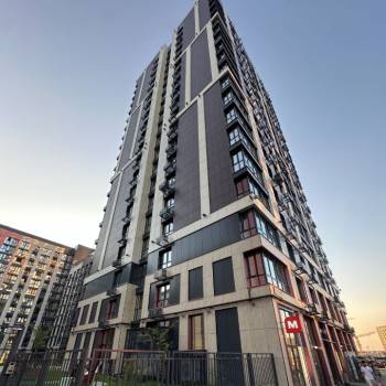 Продается 1-комнатная квартира, 40,6 м²
