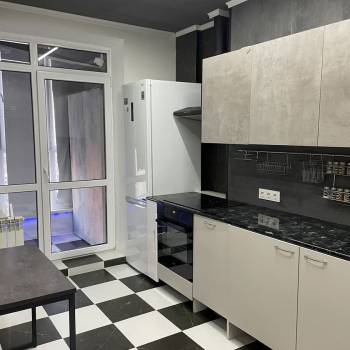 Сдается 1-комнатная квартира, 37 м²