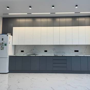 Продается 3-х комнатная квартира, 140 м²