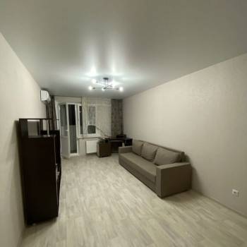 Сдается 1-комнатная квартира, 43,1 м²