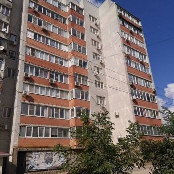 Продается 1-комнатная квартира, 46 м²