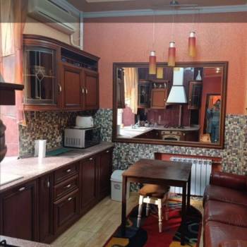 Сдается 2-х комнатная квартира, 65 м²