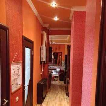 Сдается 2-х комнатная квартира, 65 м²