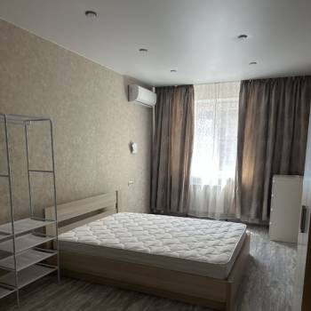 Продается 1-комнатная квартира, 39 м²