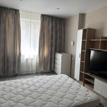 Продается 1-комнатная квартира, 39 м²