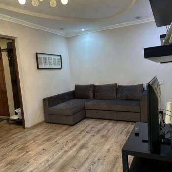 Сдается Многокомнатная квартира, 60 м²