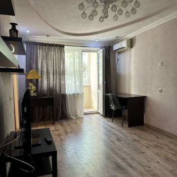 Сдается Многокомнатная квартира, 60 м²