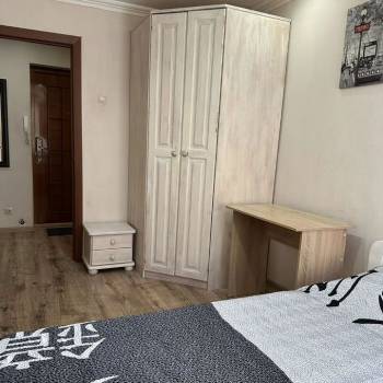 Сдается Многокомнатная квартира, 60 м²