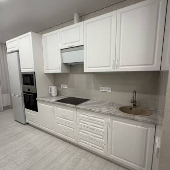 Сдается 1-комнатная квартира, 40 м²