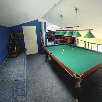 Продается Многокомнатная квартира, 225 м²