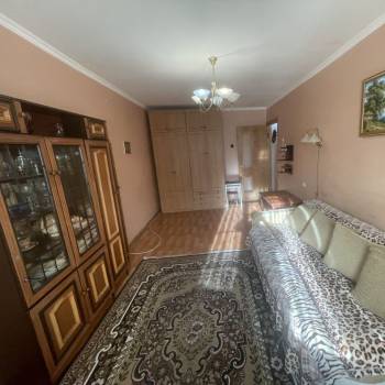 Продается 1-комнатная квартира, 32,7 м²