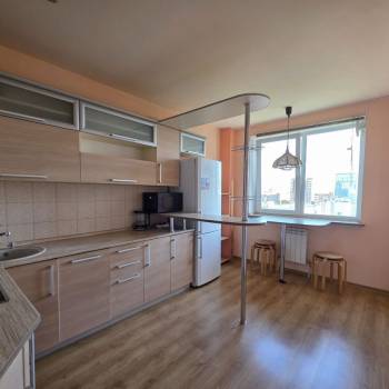 Продается 2-х комнатная квартира, 70 м²