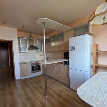 Продается 2-х комнатная квартира, 70 м²
