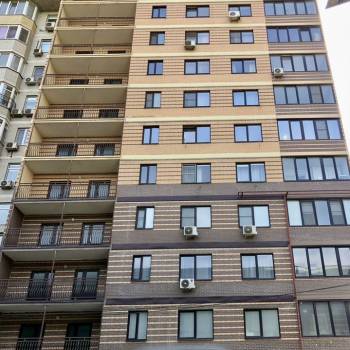 Сдается 1-комнатная квартира, 39 м²