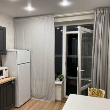 Сдается 1-комнатная квартира, 42 м²