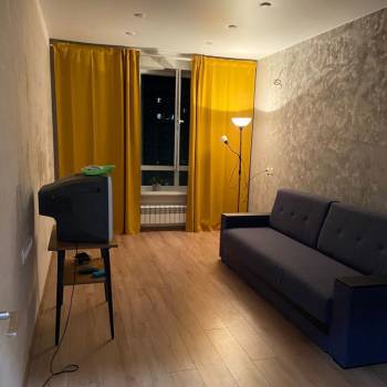 Сдается 1-комнатная квартира, 42 м²