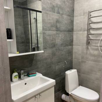 Сдается 1-комнатная квартира, 42 м²