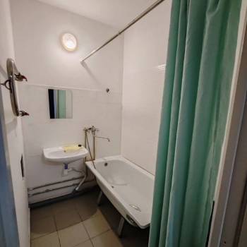 Продается 2-х комнатная квартира, 64,7 м²