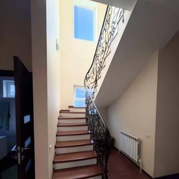 Продается Дом, 140 м²