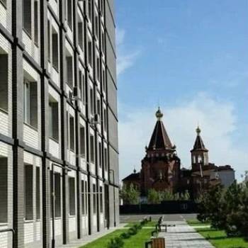 Продается Многокомнатная квартира, 100 м²