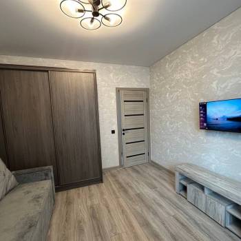Сдается 1-комнатная квартира, 38 м²