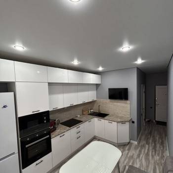 Продается 1-комнатная квартира, 38 м²