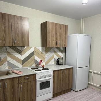 Сдается 1-комнатная квартира, 41 м²