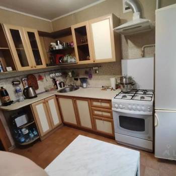 Продается 3-х комнатная квартира, 61 м²