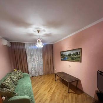 Продается 3-х комнатная квартира, 61 м²