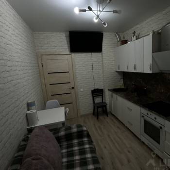 Продается 1-комнатная квартира, 36,5 м²