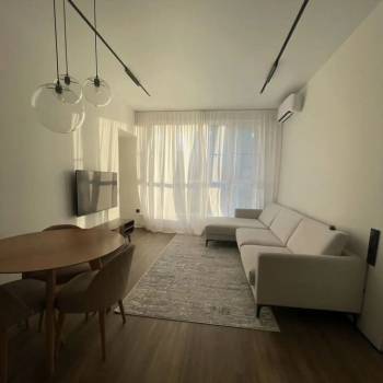 Продается 2-х комнатная квартира, 54 м²