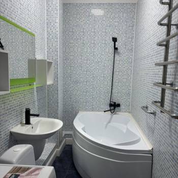 Сдается 2-х комнатная квартира, 60 м²