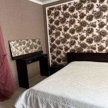 Продается 1-комнатная квартира, 37 м²