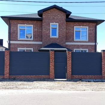 Продается Дом, 210 м²
