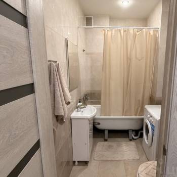 Сдается 2-х комнатная квартира, 42 м²