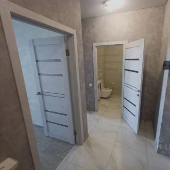 Сдается 1-комнатная квартира, 42 м²