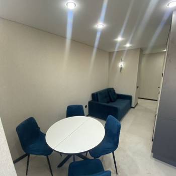 Продается 1-комнатная квартира, 41 м²